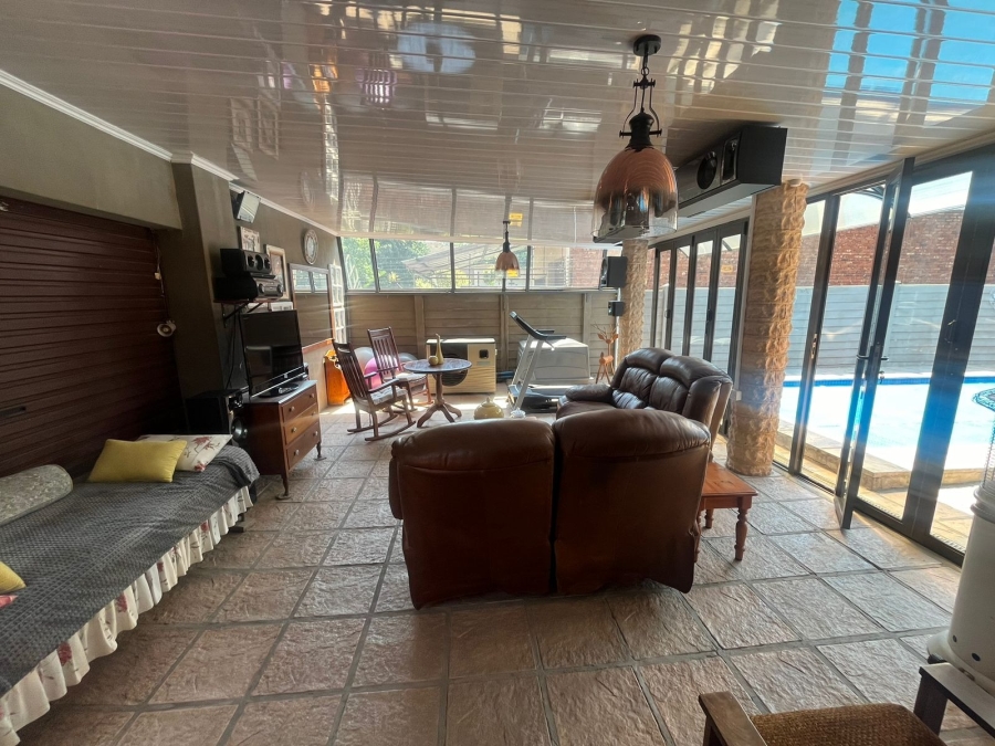 4 Bedroom Property for Sale in Bodorp North West